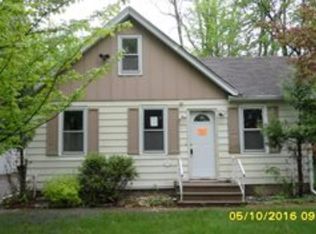 510 Ferndale St N, Maplewood, MN 55119