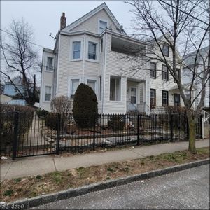 45 Liberty St, West Orange, NJ, 07052