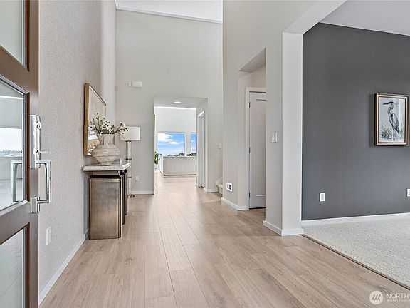 4th image of 8465 Camas Drive