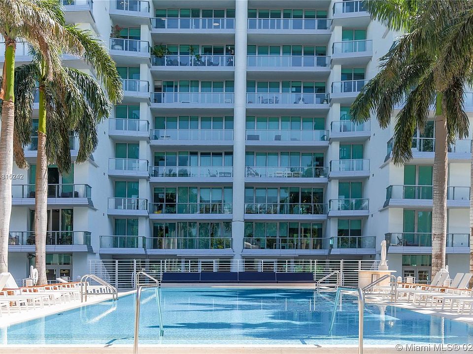 1st image of 2627 Bayshore Dr #1602