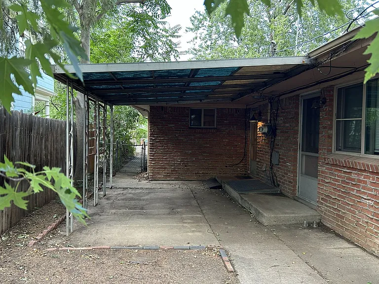 Concord Duplex — Photo 22