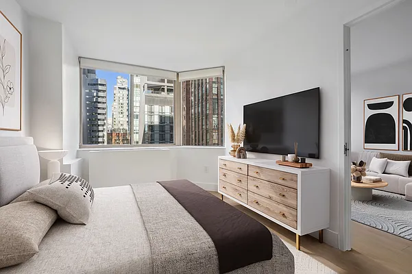 Rented by Greystar | media 32