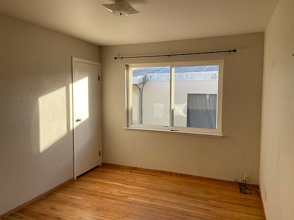 2nd image of 238 Saint Catherine Dr