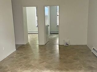 4222 8th Ave APT 3F, Brooklyn, NY 11232