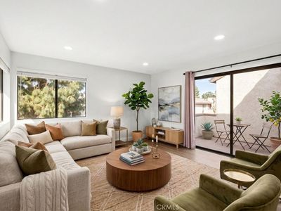 1329 Massachusetts Ave APT 202, Riverside, CA, 92507
