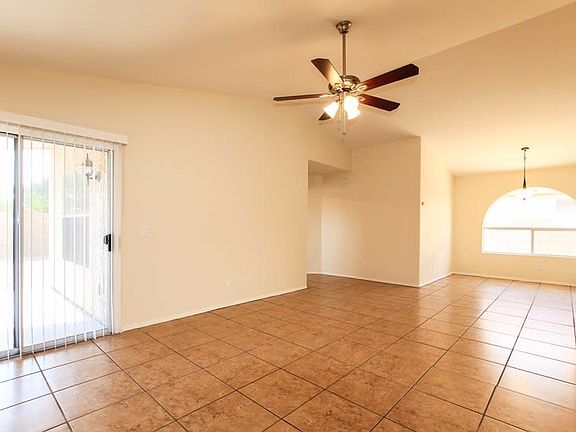 4th image of 20404 N 98th Ln