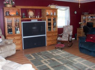 1837 Ashton Rd, Fayetteville, NC 28304