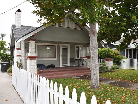 2nd image of 166 N Cambridge St #A