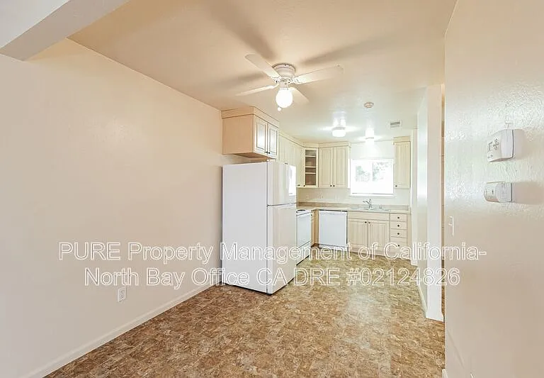 48-4 Lark Center Dr — Photo 7