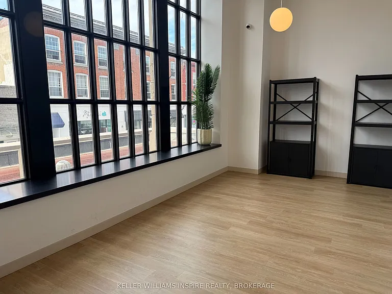 223 Princess St #806 — Photo 24