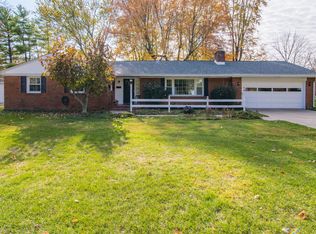 405 Hawthorne Ln, Greenfield, IN