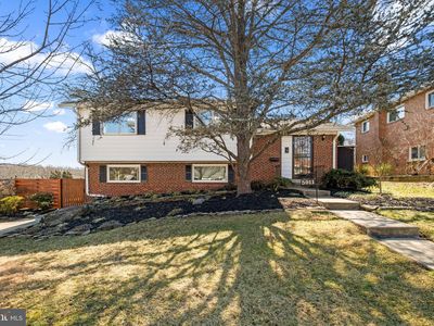 5911 Bryn Mawr Rd, College Park, MD, 20740