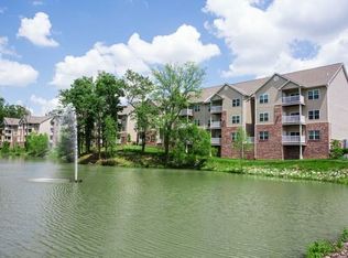 3708 Round Hill Rd APT 11, Swansea, IL 62226