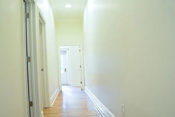 Rented by EXR | media 10