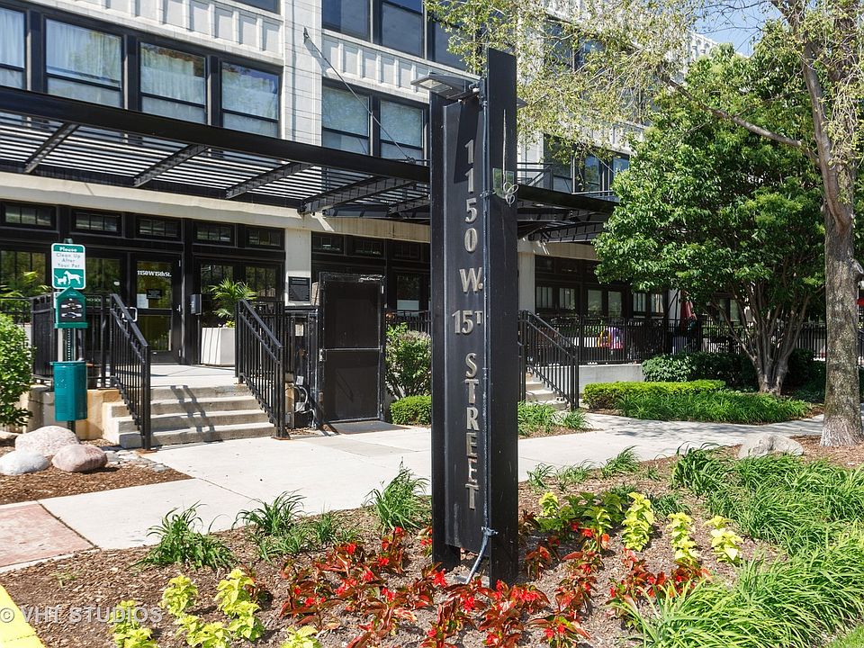 1st image of 1150 W 15th St Unit 337