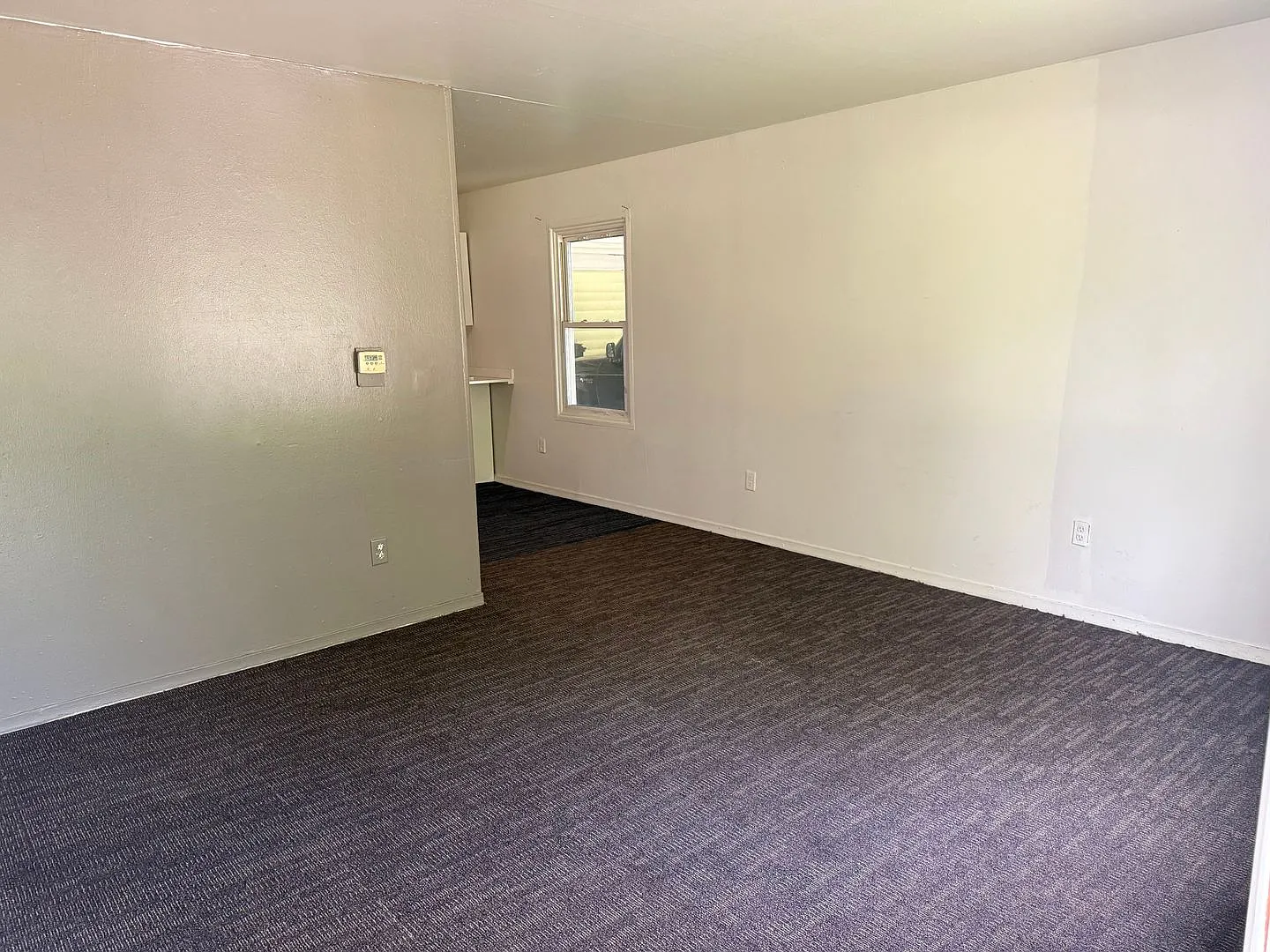 1724 Roselawn Ave. — Photo 3