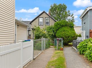 25 Fulton St, Medford, MA 02155