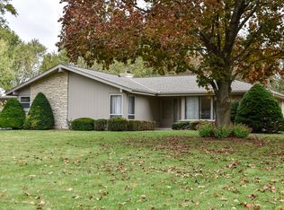 3635 Chapel Rd, Brookfield, WI 53045