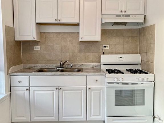 2nd image of 4716 N Kedzie Ave #4722-2