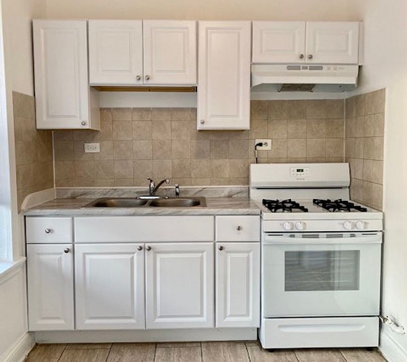 1st image of 4716 N Kedzie Ave #4722-2
