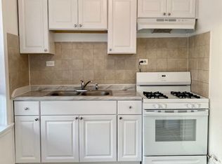 4716 N Kedzie Ave #4722-2, Chicago, IL 60625
