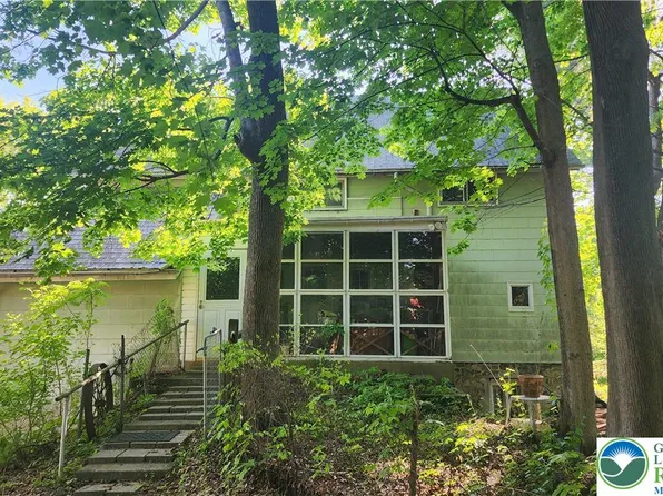 3733 Lanark Rd, Coopersburg, PA 18036
