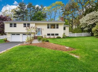 13 Fairview Rd, Medfield, MA 02052
