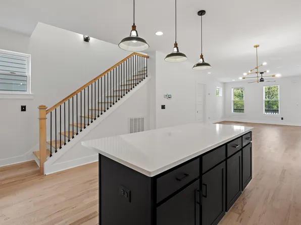 4122 Union St, Old Hickory, TN 37138