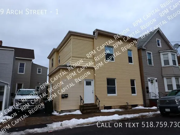 39 Arch St #1, Troy, NY 12183