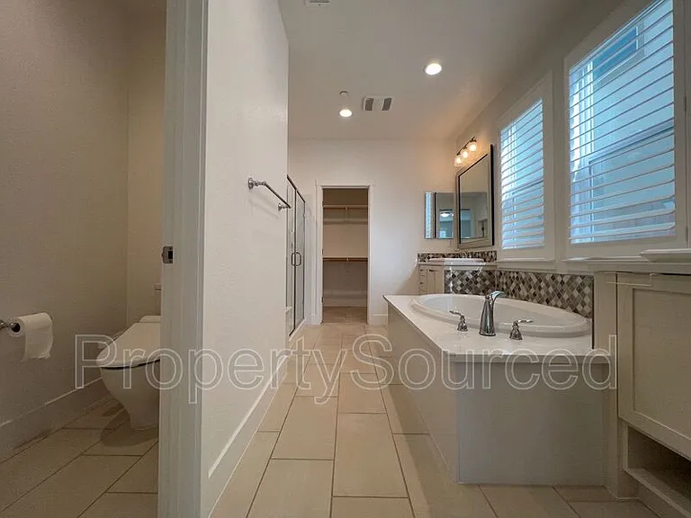 17937 Leto Way — Photo 25