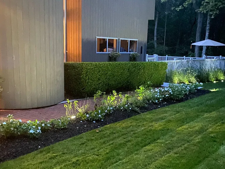 79 Spring Pond Ln — Photo 26