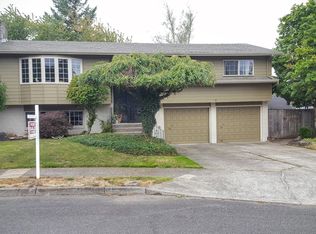 805 NW Riverview Ave, Gresham, OR 97030