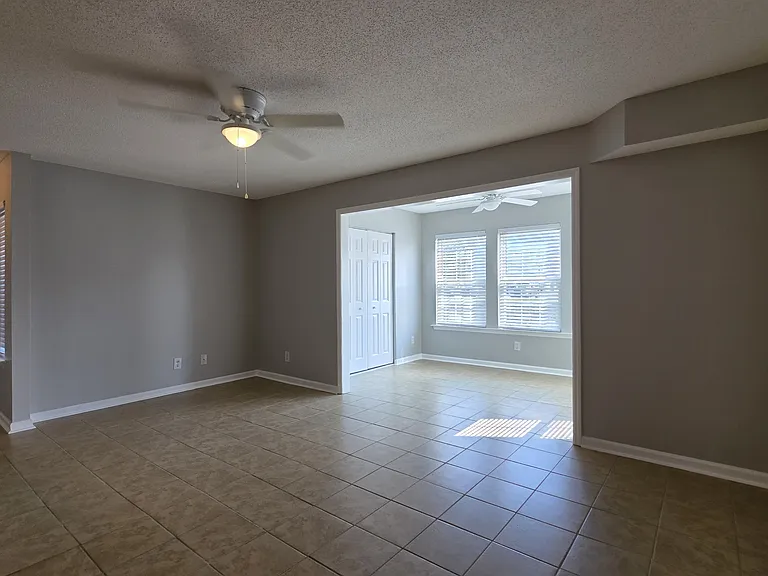 8642 S Bridge Dr #1 — Photo 26
