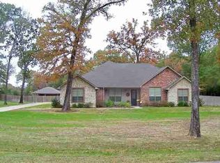 21880 Oak Leaf Ln, Bullard, TX 75757