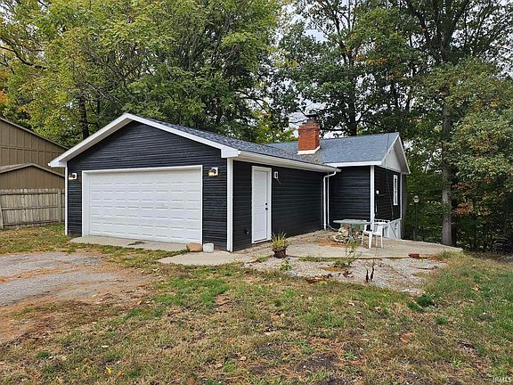 2nd image of 216 N Beach Dr