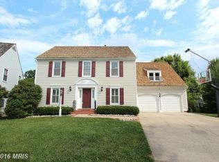 11 Flameleaf Ct, Gaithersburg, MD 20878