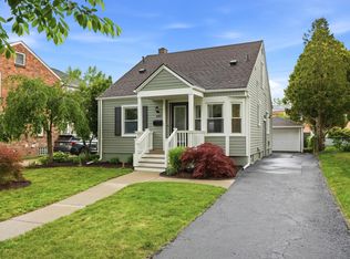 1203 E 2nd St, Royal Oak, MI 48067