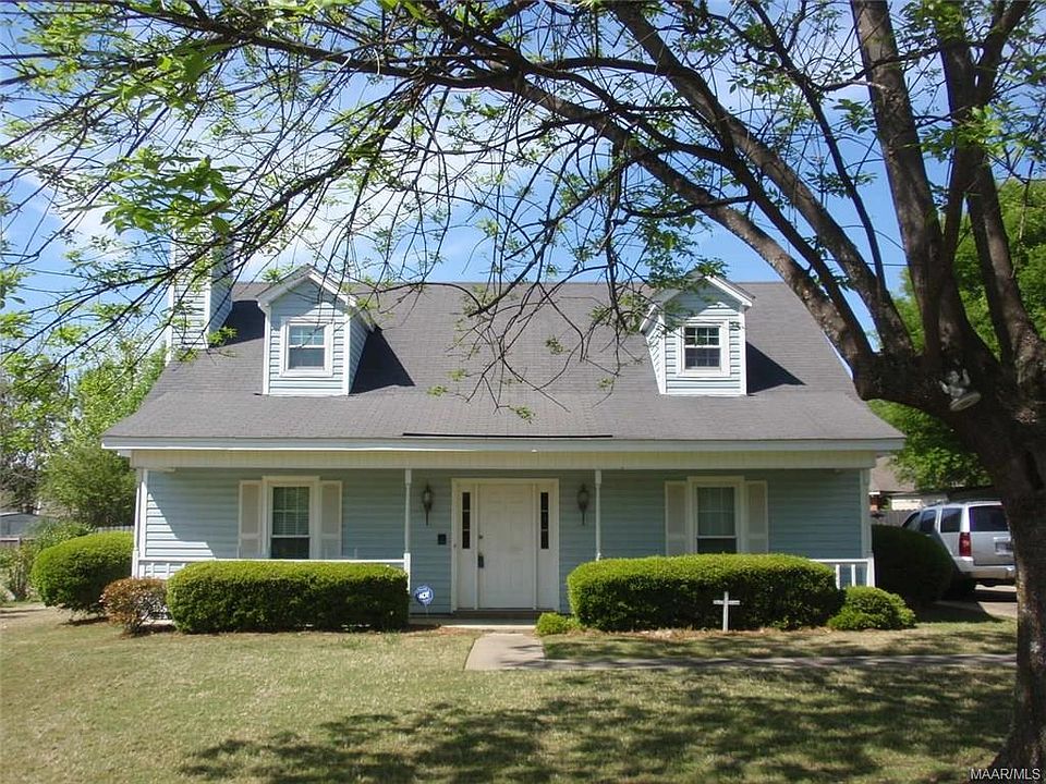 1st image of 6809 Old Creek Ct