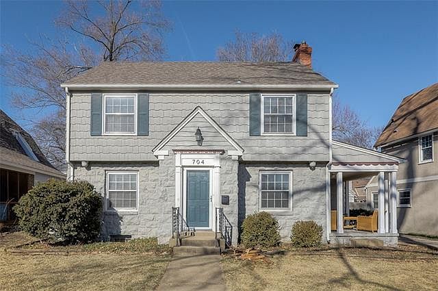 1st image of 704 E Gregory Blvd