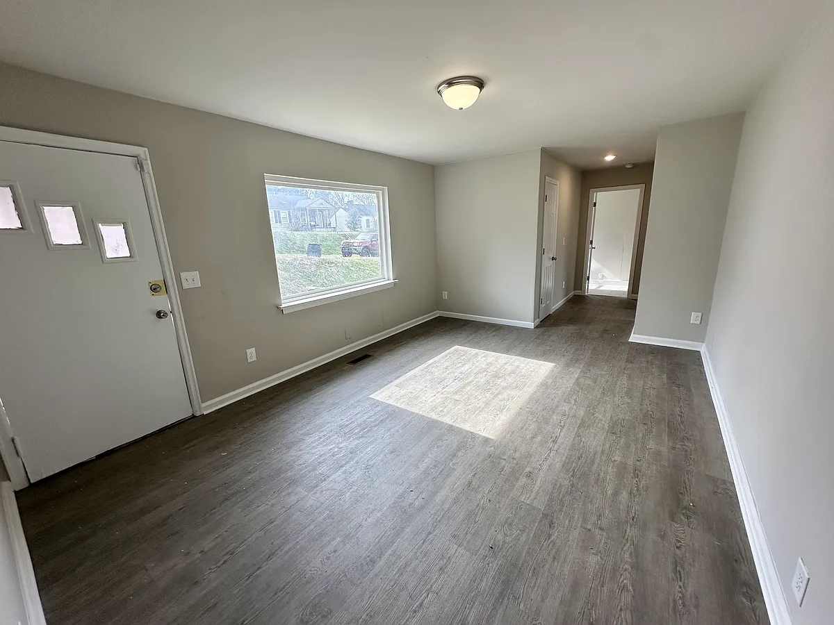 Building Photo - 2108 25th St W