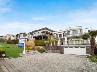 1030 Lee St #1, White Rock, BC V4B4P1