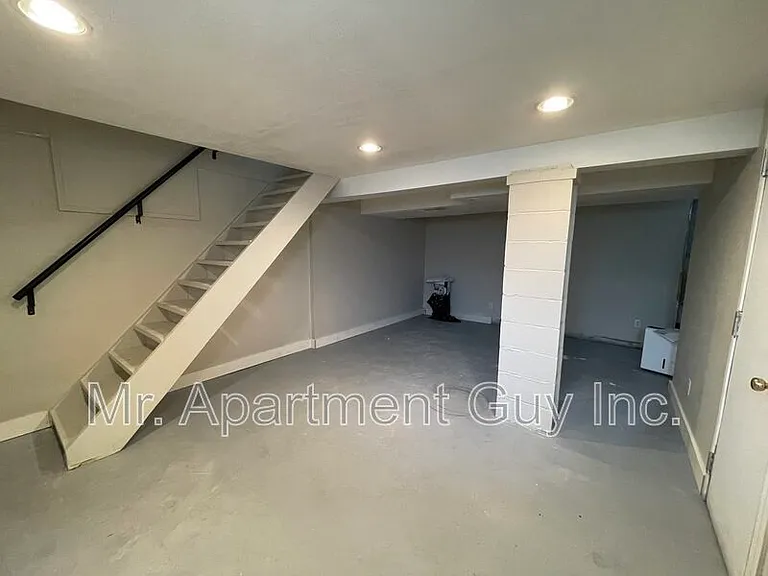 97 Wood St #1 — Photo 13