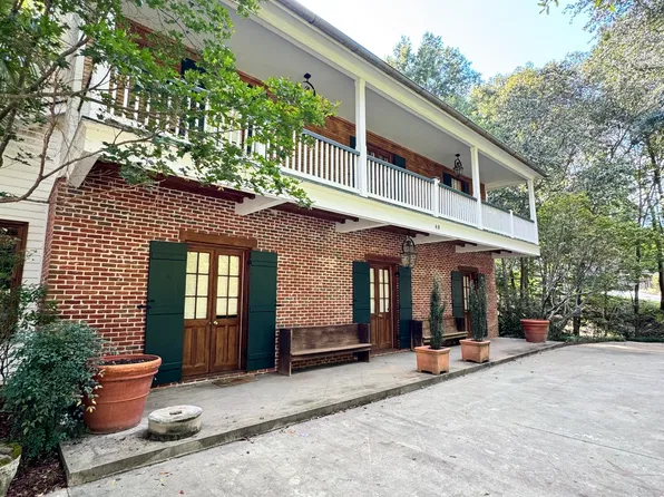 48 Fairway Dr, Natchez, MS 39120