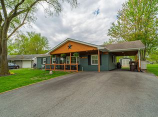 10622 Baker St, Crown Point, IN 46307