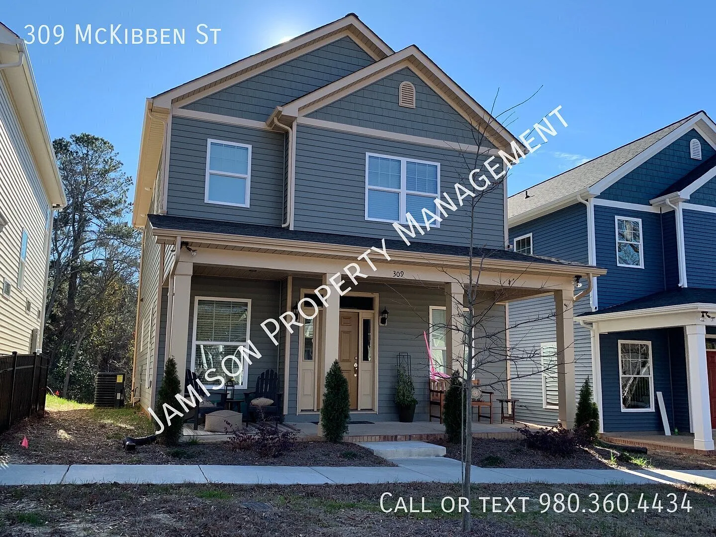 Beautiful home in the heart of Historic Waxhaw — Photo 1