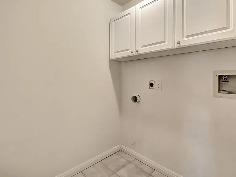 1704 E M Franklin Ave #B — Photo 21