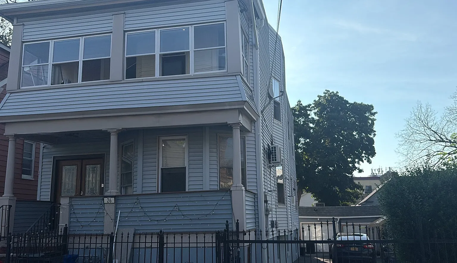 3 bed, $2,100 — Photo 1