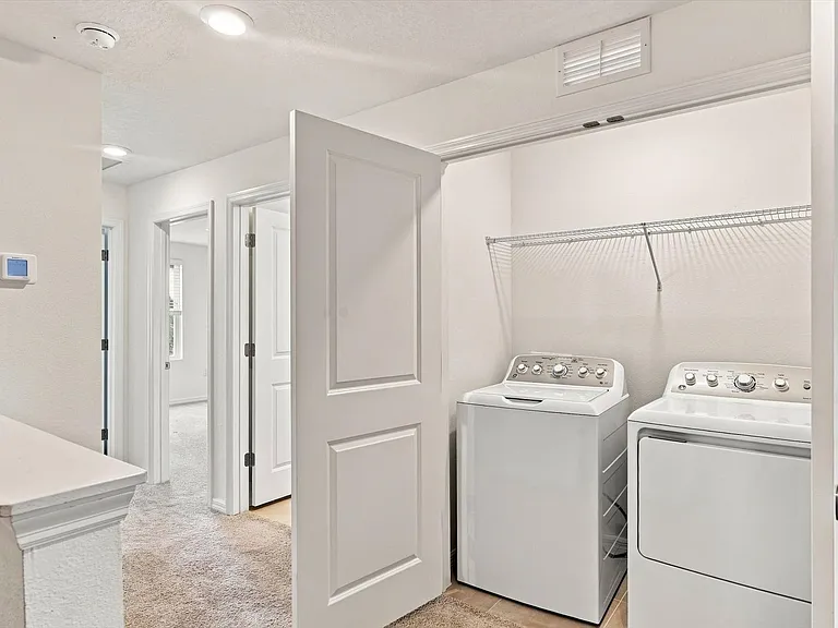 5739 Archipelago St — Photo 22