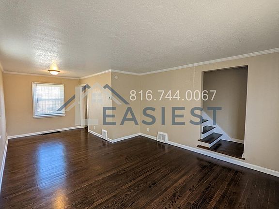 2nd image of 5533 Wabash Ave