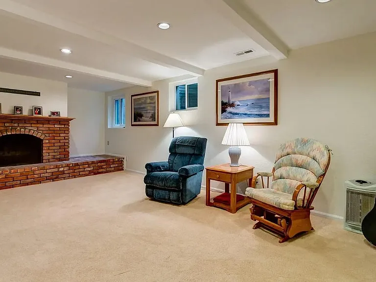 1535 Bradley Dr — Photo 22